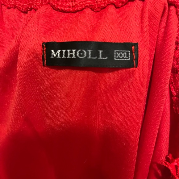 Red lace off shoulder dress - Picture 3 of 4